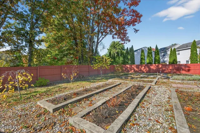 $639,000 | 261 West Circular Street, Saratoga Springs, NY 12866