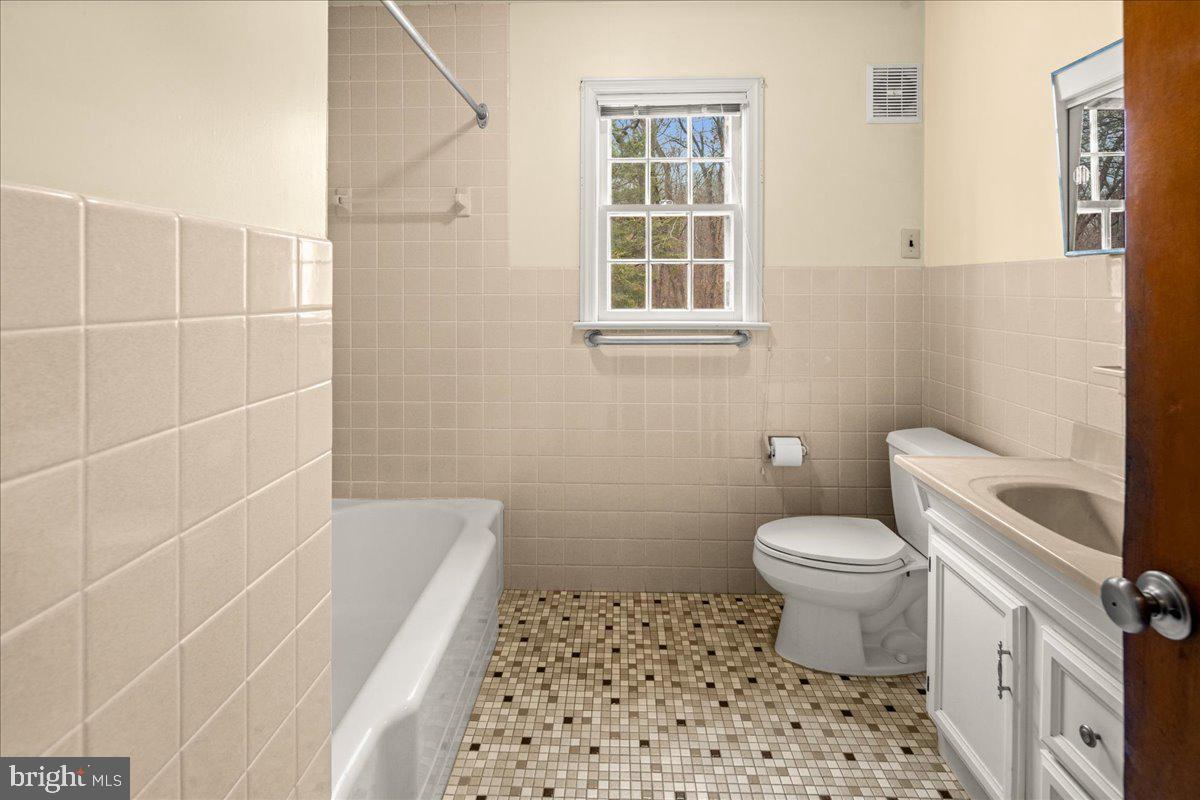 835 Mt Lucas Road Princeton, NJ 08540 - Photo 30 of 48 Full Bath downstairs