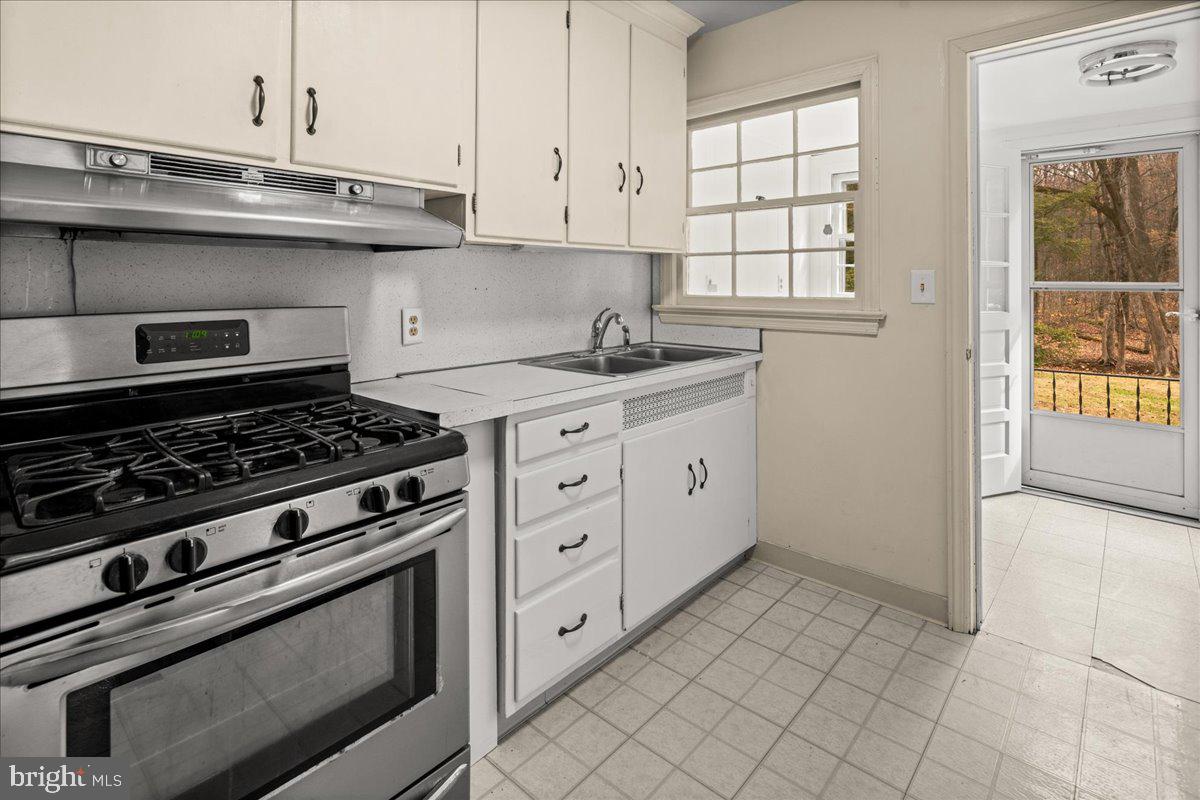 835 Mt Lucas Road Princeton, NJ 08540 - Photo 33 of 48 Kitchen