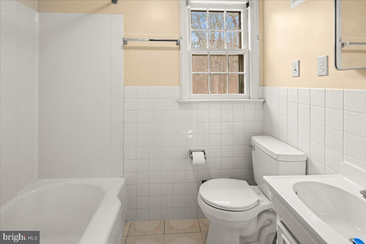 835 Mt Lucas Road Princeton, NJ 08540 - Photo 43 of 48 Full Bath #2 Level 2