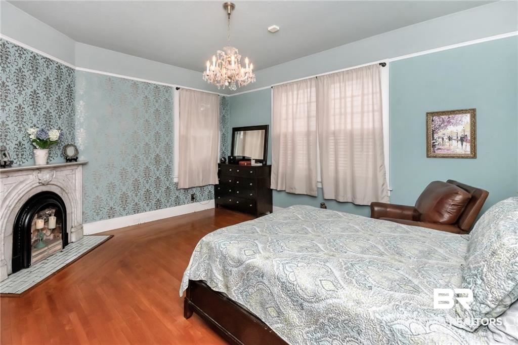 300 McDonald Avenue Mobile, AL 36604 - Photo 17 of 24
