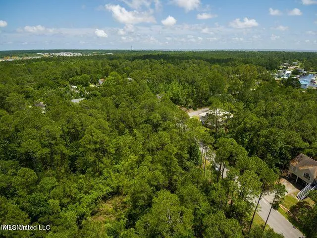 $12,500 | Lot 15 Hollypoint Point Pass, Pass Christian, MS 39571