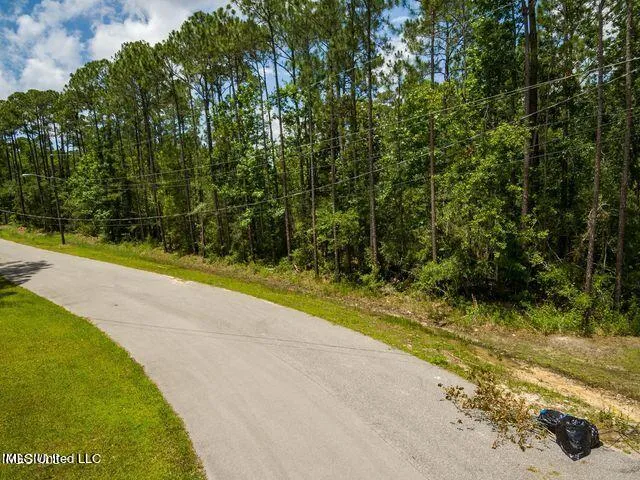 $12,500 | Lot 15 Hollypoint Point Pass, Pass Christian, MS 39571