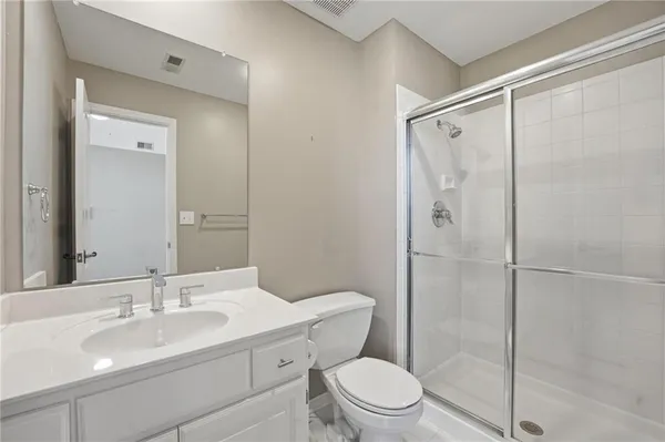 $669,000 | 2732 Southwest Arthur Drive, Lee's Summit, MO 64082