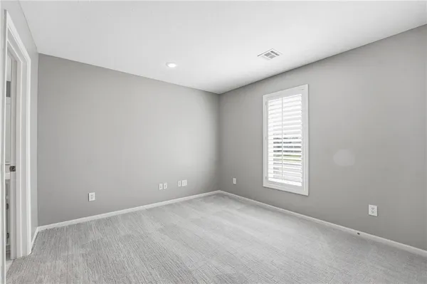 $669,000 | 2732 Southwest Arthur Drive, Lee's Summit, MO 64082