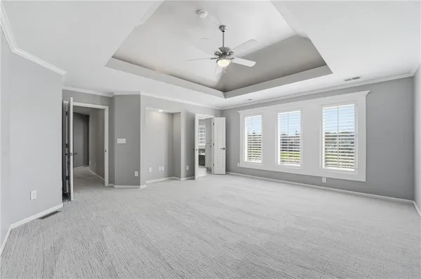 $669,000 | 2732 Southwest Arthur Drive, Lee's Summit, MO 64082