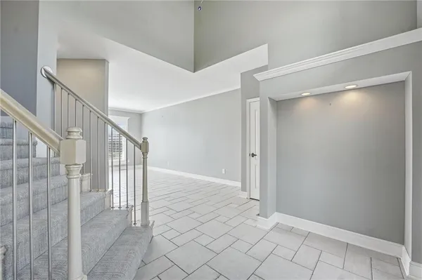 $669,000 | 2732 Southwest Arthur Drive, Lee's Summit, MO 64082