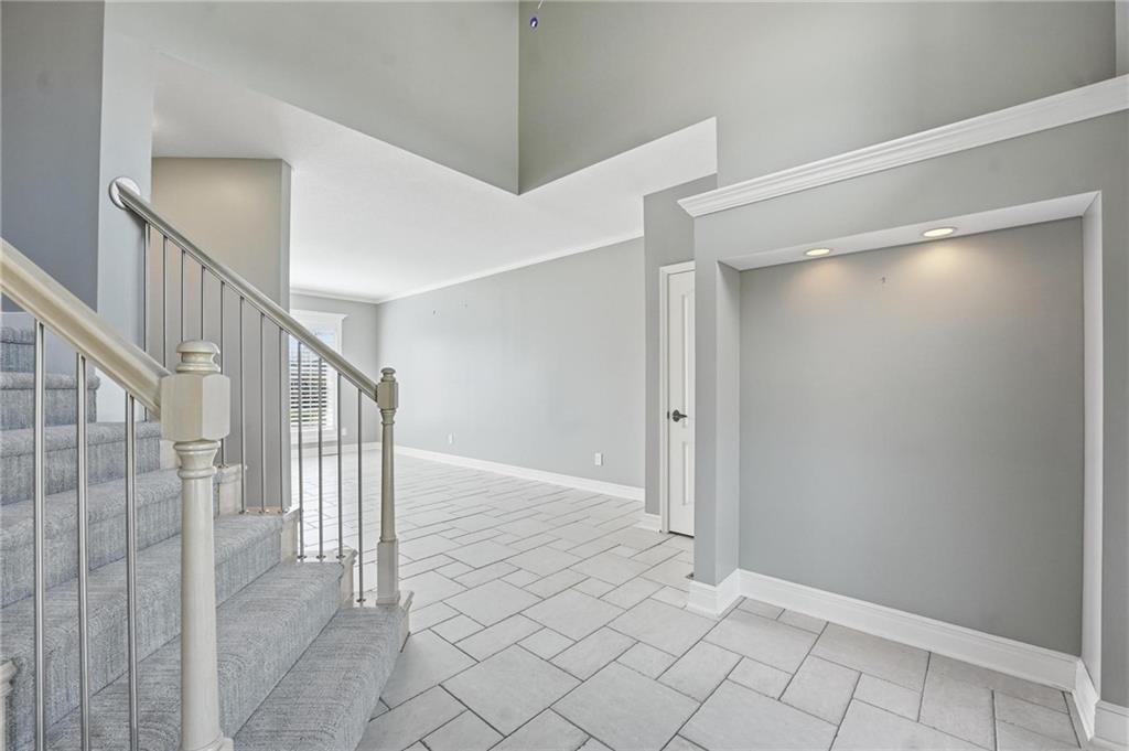 2732 Southwest Arthur Drive Lee's Summit, MO 64082 - Photo 6 of 64