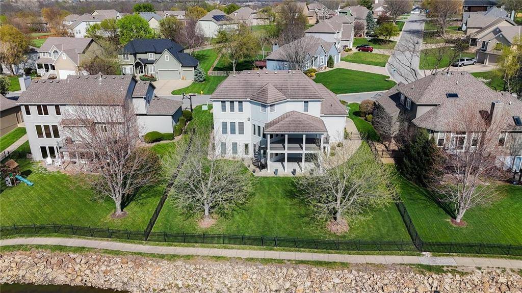 2732 Southwest Arthur Drive Lee's Summit, MO 64082 - Photo 62 of 64