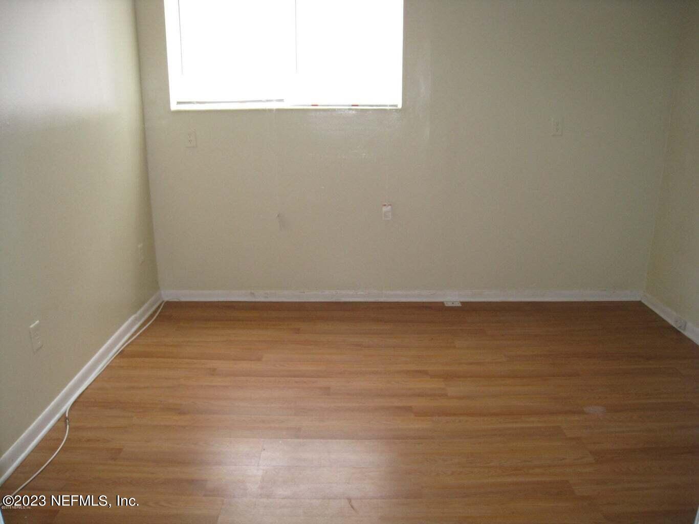 4526 Bedford Road Jacksonville, FL 32207 - Photo 6 of 19 20150702184100501947000000-o 10