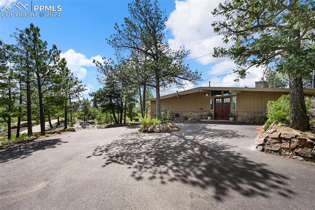 745 Timber Valley Road Colorado Springs, CO 80919 - Photo 4 of 43 Front of Home