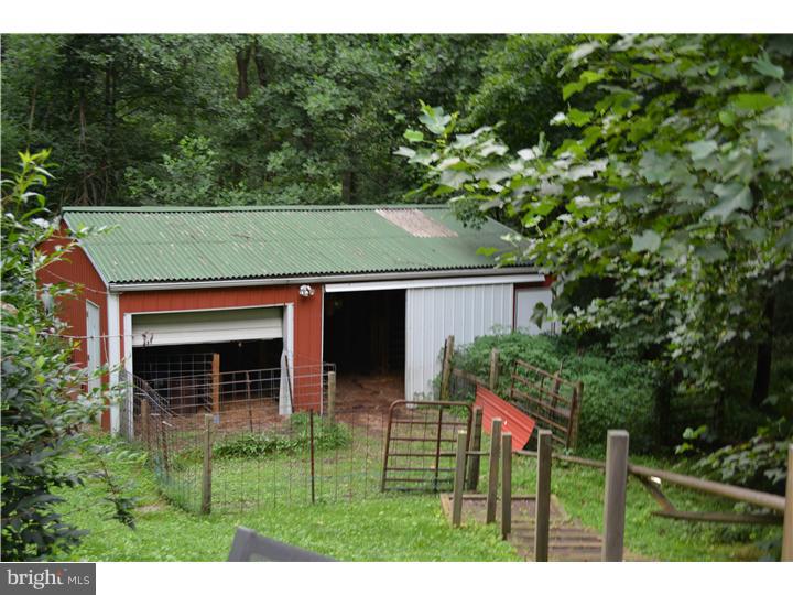 80 Conrad Road Alburtis, PA 18011 - Photo 4 of 12 Barn