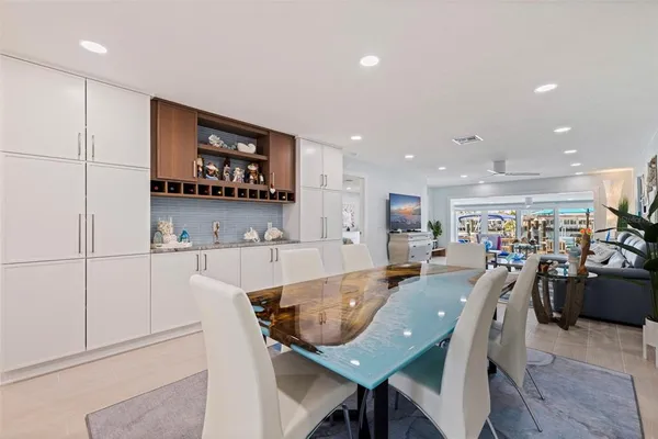 $695,000 | 479 Boca Ciega Point Boulevard South, Unit 1205, St. Petersburg, FL 33708