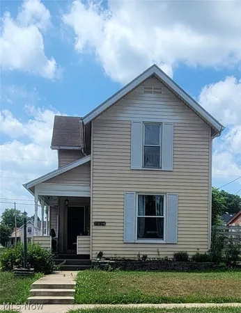 $154,999 | 391 South 9th Street, Coshocton, OH 43812