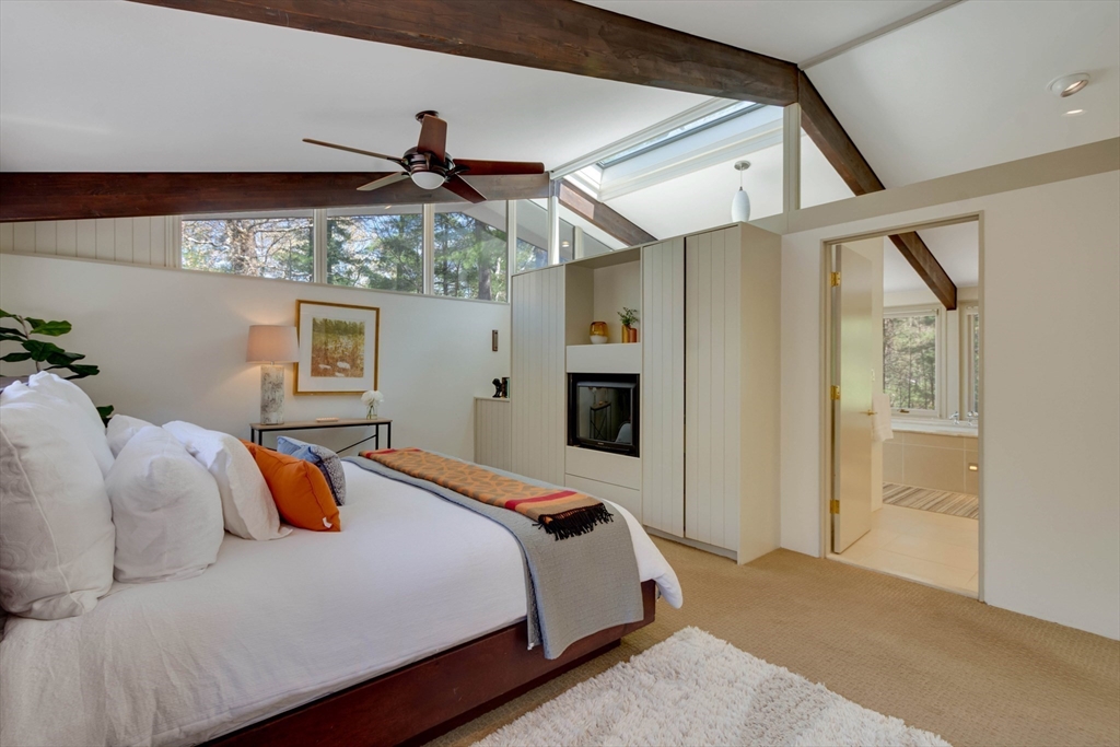 53 Stonehedge Road Lincoln, MA 01773 - Photo 18 of 42 Gallery Image 18