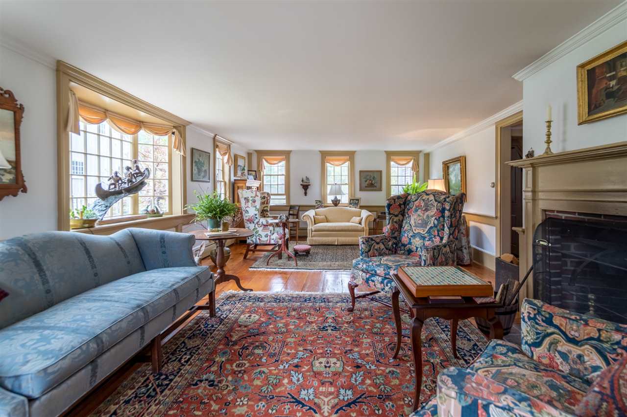 165 Drinkwater Road Hampton Falls, NH 03844 - Photo 4 of 36 Gallery Image 4