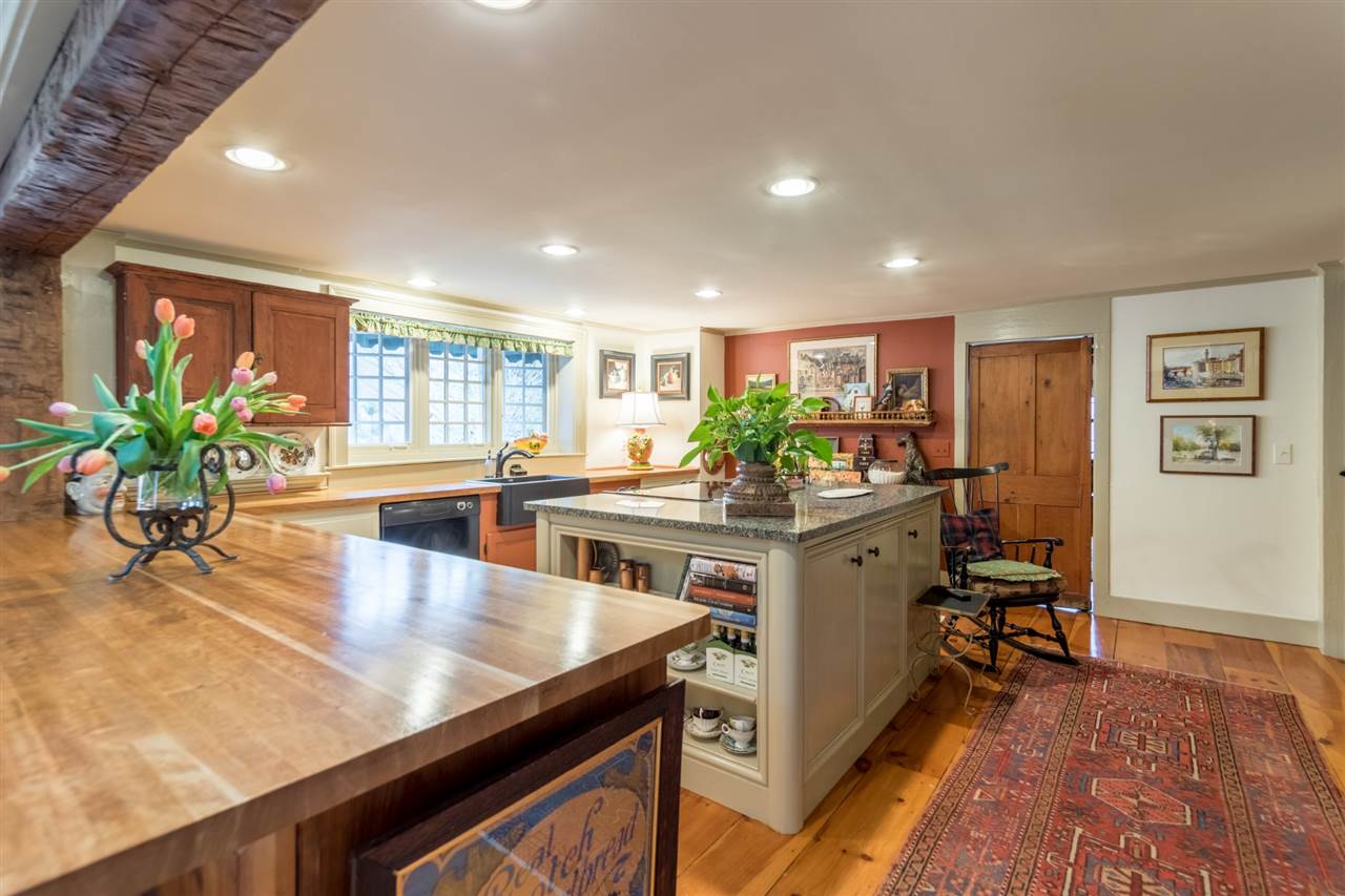 165 Drinkwater Road Hampton Falls, NH 03844 - Photo 8 of 36 Gallery Image 8