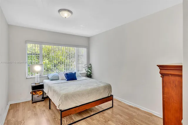 $195,000 | 5800 Northeast 22nd Way, Unit 523, Fort Lauderdale, FL 33308