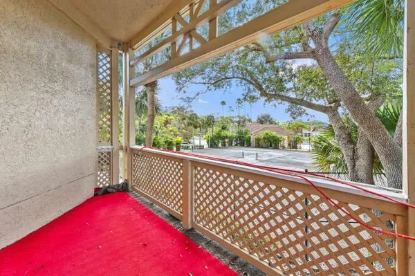 $2,100 | 4791 Via Palm Lakes, Unit 1706, West Palm Beach, FL 33417