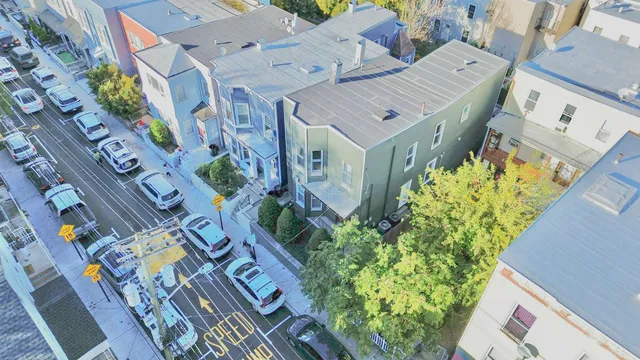 $850,000 | 620 37th Street, Union City, NJ 07087