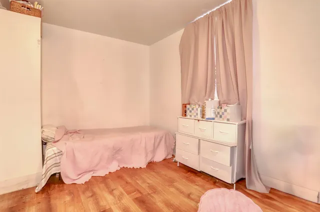 $850,000 | 620 37th Street, Union City, NJ 07087