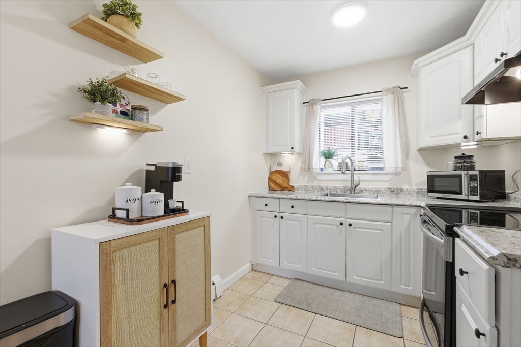 545 Adams Street, Unit 12 Boston, MA 02122 - Photo 9 of 23