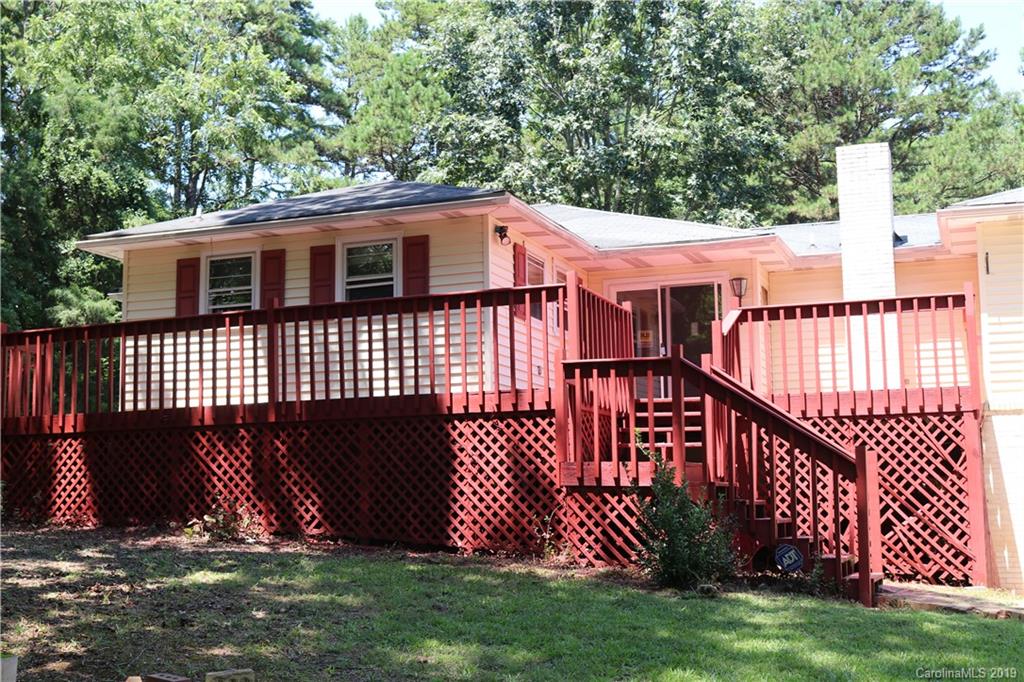 4020 Lake Road Charlotte, NC 28269 - Photo 2 of 33 Gallery Image 2