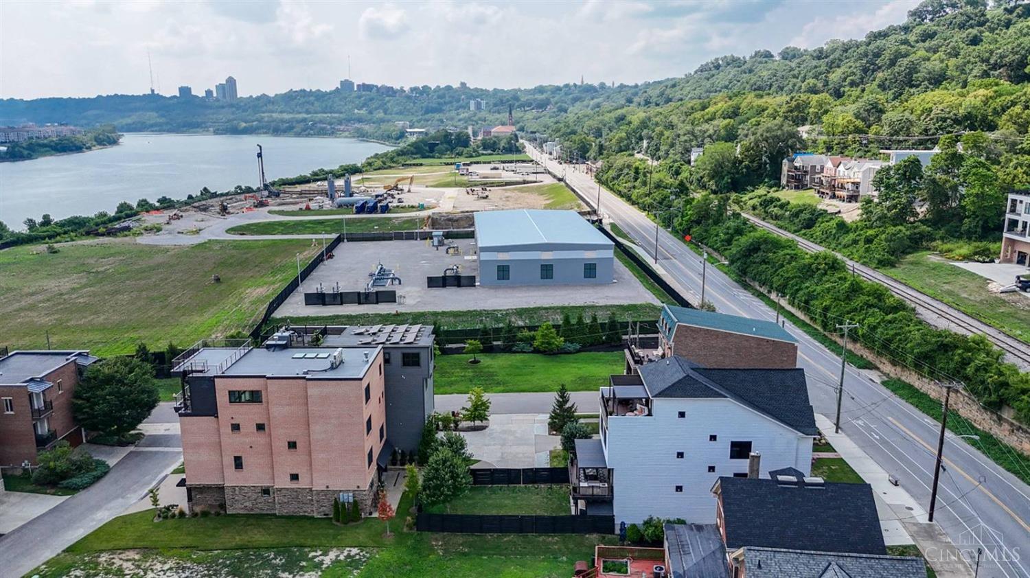 2907 Riverside Drive Cincinnati, OH 45226 - Photo 69 of 75