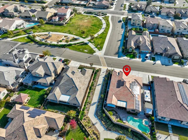 $735,000 | 3971 Sussex Avenue, Clovis, CA 93619