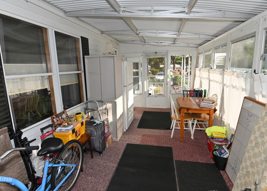 165 Monarch Drive Wareham, MA 02576 - Photo 4 of 23