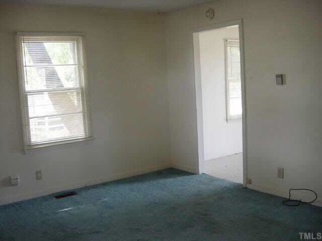 612 Roxboro Road Oxford, NC 27565 - Photo 3 of 4 Gallery Image 3