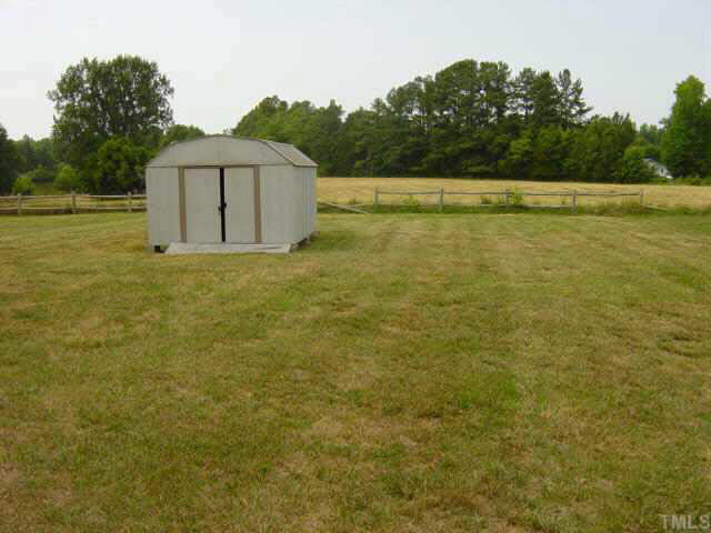 612 Roxboro Road Oxford, NC 27565 - Photo 4 of 4 Gallery Image 4