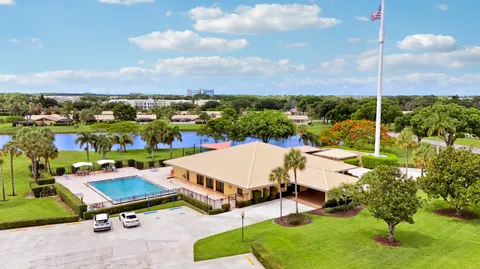 $404,000 | 5469 Eagle Lake Drive, Palm Beach Gardens, FL 33418