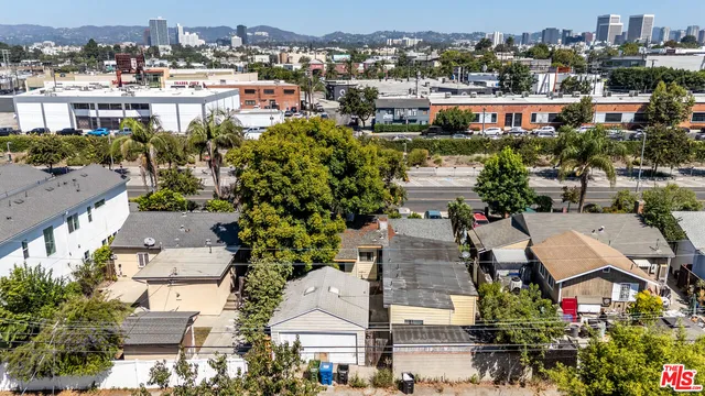 $1,149,000 | 11744 Exposition Boulevard, Los Angeles, CA 90064