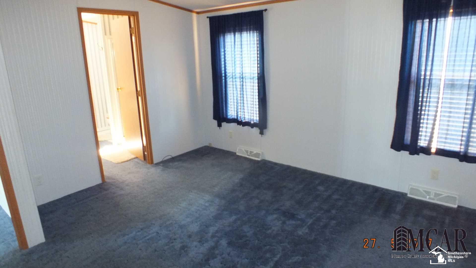 3902 Megans Ridge Monroe, MI 48161 - Photo 18 of 20 Gallery Image 18