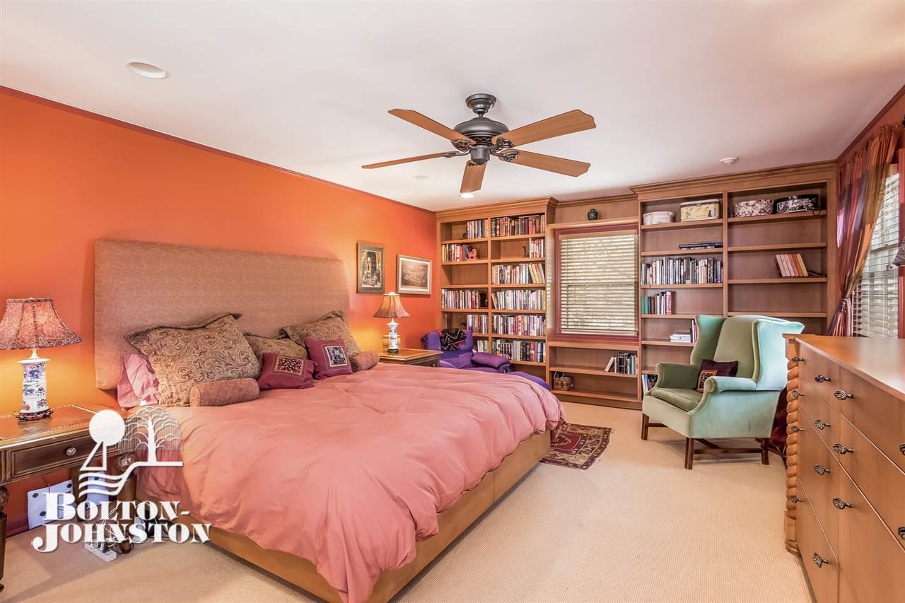 155 Vendome Road Grosse Pointe, MI 48236 - Photo 29 of 67 Master Bedroom