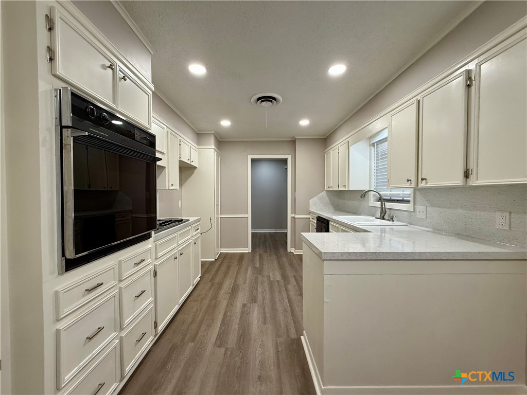 2407 East Airline Road Victoria, TX 77901 - Photo 9 of 38