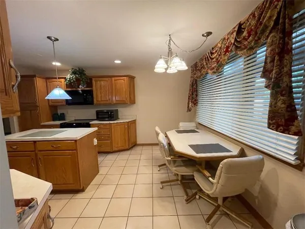 $339,900 | 1445 Winterberry Court, Unit 2B, Hermitage, PA 16148