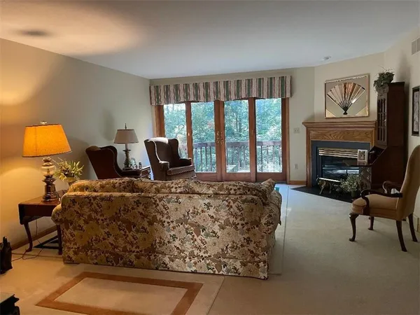 $339,900 | 1445 Winterberry Court, Unit 2B, Hermitage, PA 16148