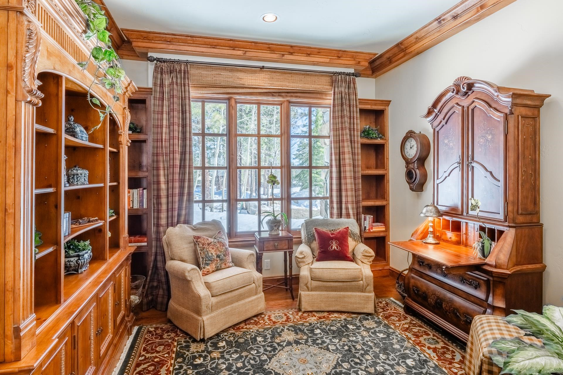 105 Northstar Circle Mammoth Lakes, CA 93546 - Photo 19 of 49 a living room with furniture a rug and a window