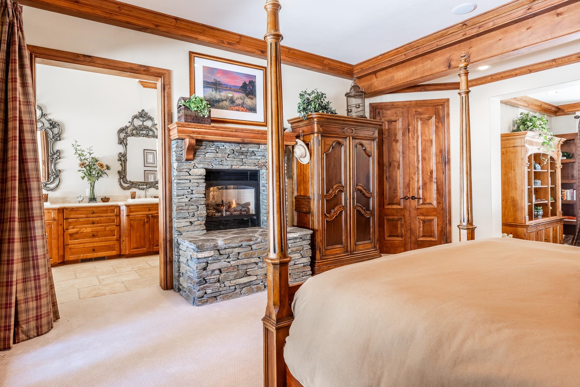 105 Northstar Circle Mammoth Lakes, CA 93546 - Photo 21 of 49 a bed room with a bed and a large window