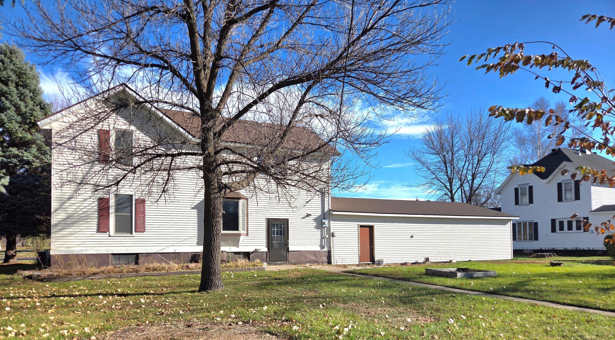 109 3rd Street East Ada, MN 56510 - Photo 4 of 24