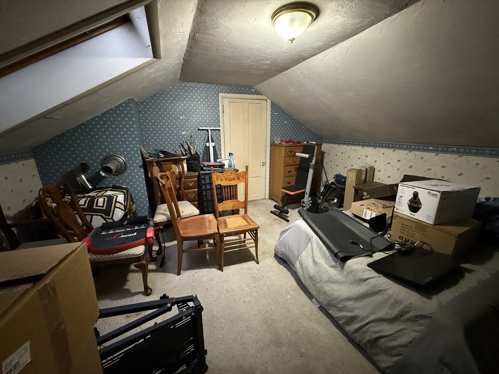 719 Main Street Clinton, MA 01510 - Photo 20 of 32