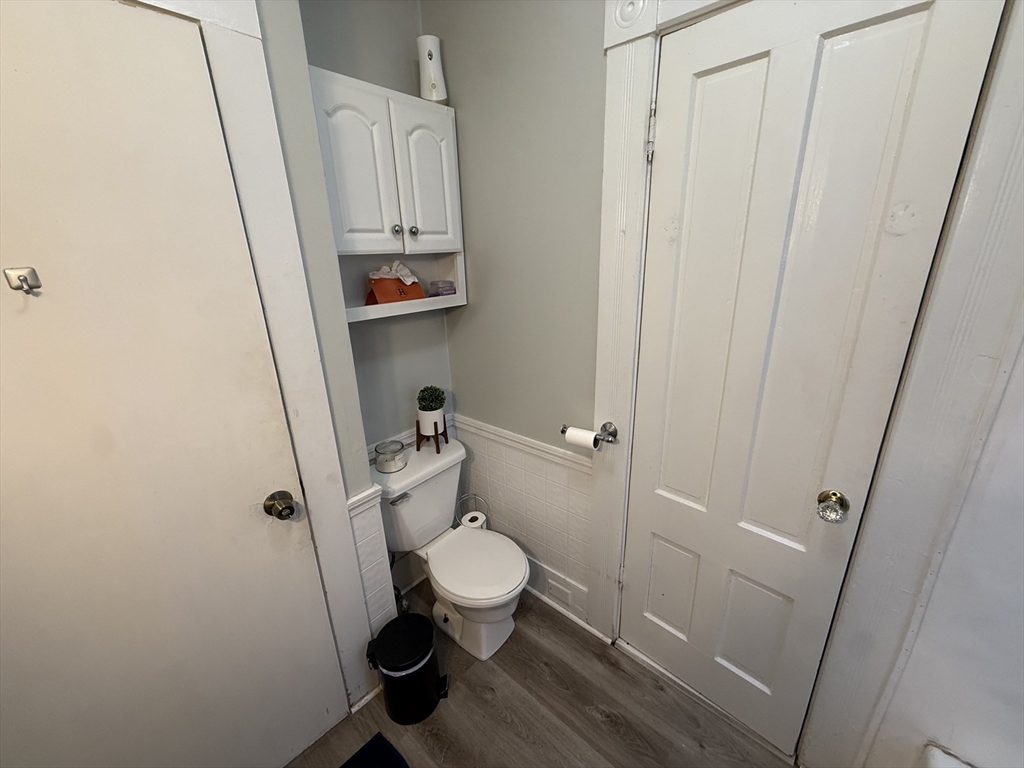 719 Main Street Clinton, MA 01510 - Photo 25 of 32