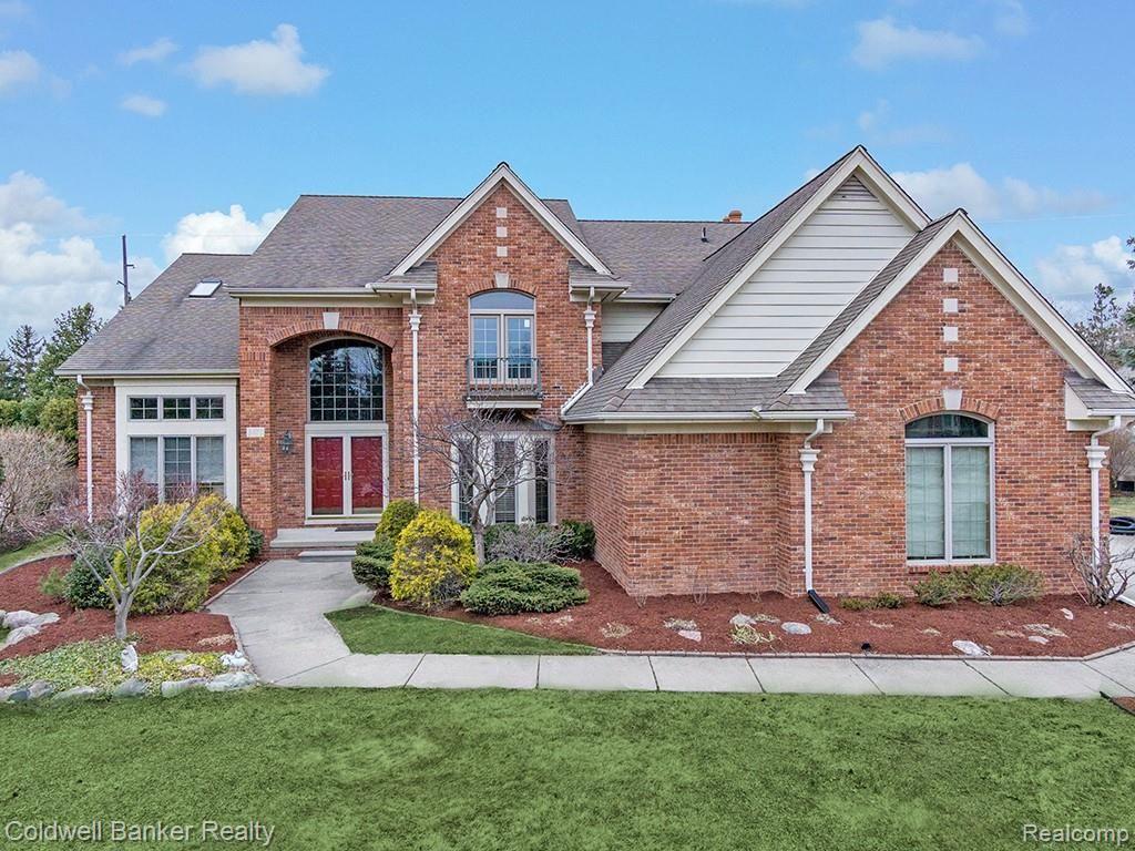 3472 Summit Ridge Drive Rochester Hills, MI 48306 - Photo 1 of 43