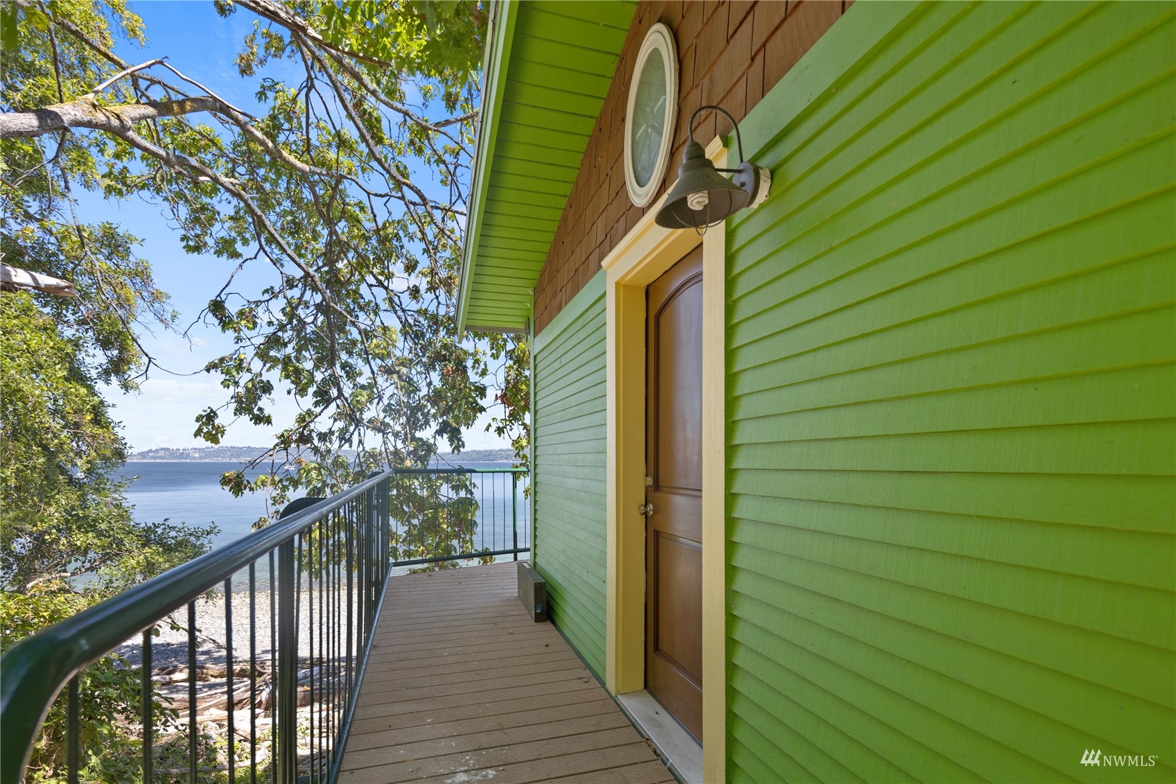 4224 Southwest Luana Beach Road Vashon, WA 98070 - Photo 13 of 27