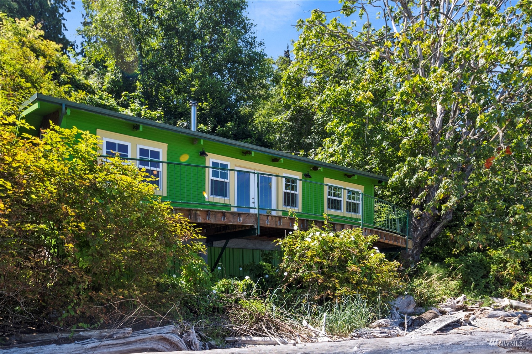 4224 Southwest Luana Beach Road Vashon, WA 98070 - Photo 14 of 27
