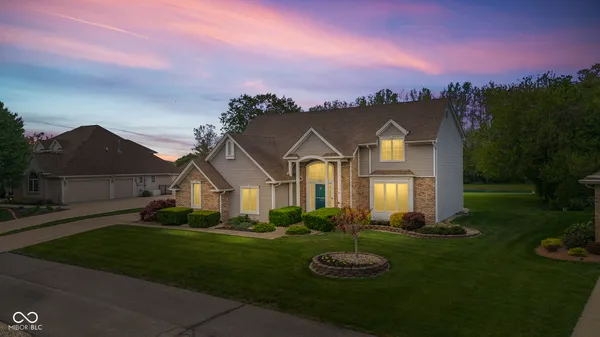 $369,900 | 1266 Kensington Drive, Seymour, IN 47274