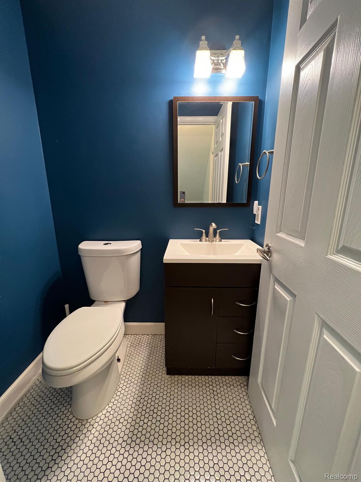 107 Walnut Boulevard Rochester, MI 48307 - Photo 14 of 32 Gallery Image 14
