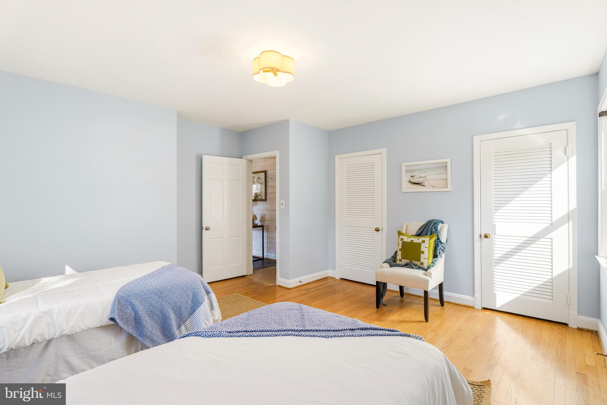 500 Hillen Road Towson, MD 21286 - Photo 15 of 42 a bedroom with a bed and a window